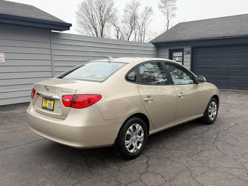 2010 Hyundai ELANTRA GLS