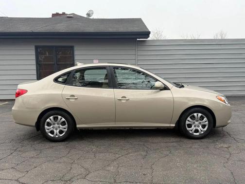 2010 Hyundai ELANTRA GLS