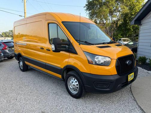Oxford White 2022 Ford Transit-350 Base