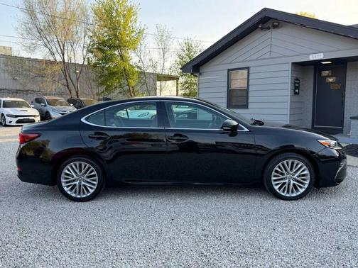Black 2018 Lexus ES 350 Base