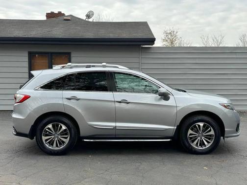2017 Acura RDX Advance Package