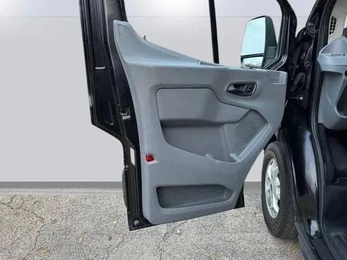 2015 Ford Transit-250 Base