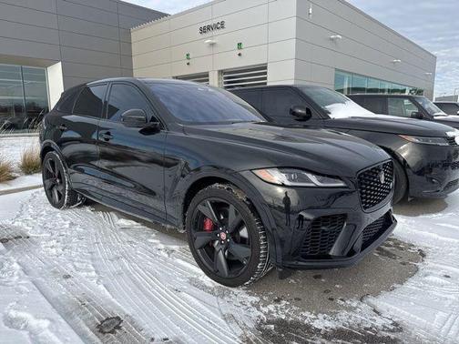 2022 Jaguar F-PACE SVR
