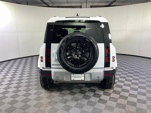 2025 Land Rover Defender P300