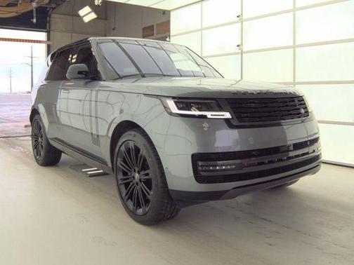 2023 Land Rover Range Rover P530 SE