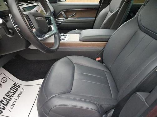 2023 Land Rover Range Rover P530 SE
