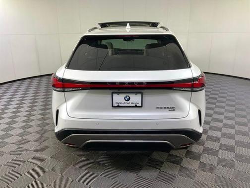 Eminent White Pearl 2024 Lexus RX 350h Luxury