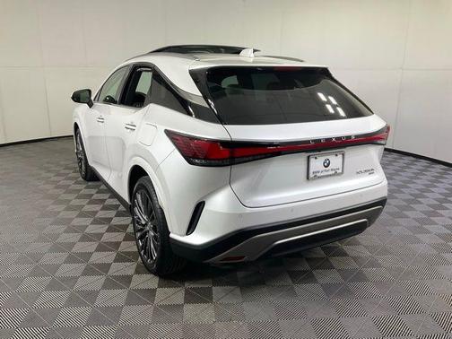Eminent White Pearl 2024 Lexus RX 350h Luxury
