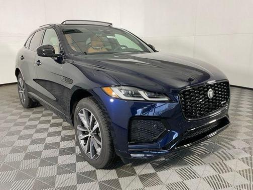 2025 Jaguar F-PACE P250 R-Dynamic S