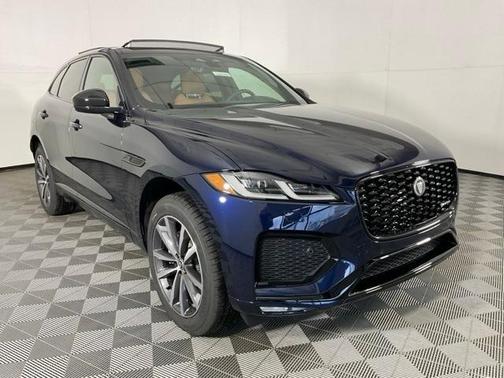 2025 Jaguar F-PACE P250 R-Dynamic S