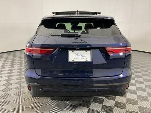 2025 Jaguar F-PACE P250 R-Dynamic S