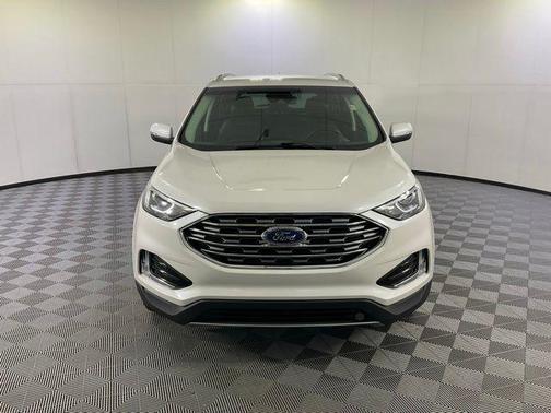 White 2019 Ford Edge SEL