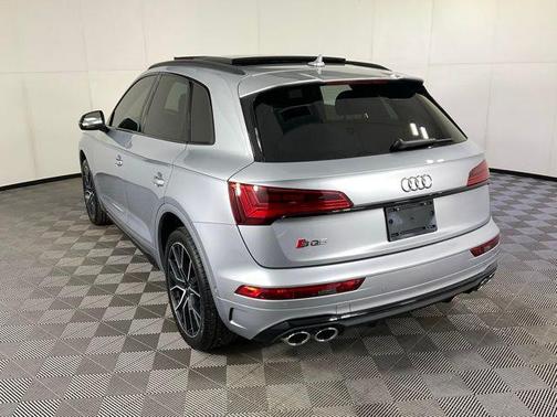 Florett Silver Metallic 2023 Audi SQ5 3.0T Prestige