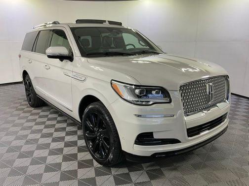 2024 Lincoln Navigator Reserve
