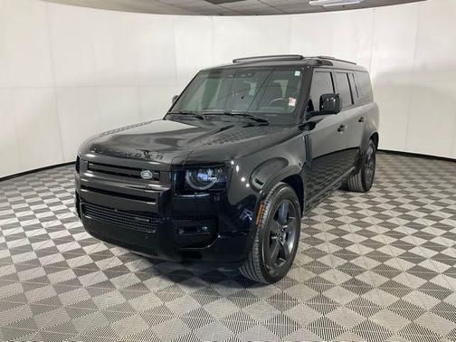 2023 Land Rover Defender X-Dynamic SE