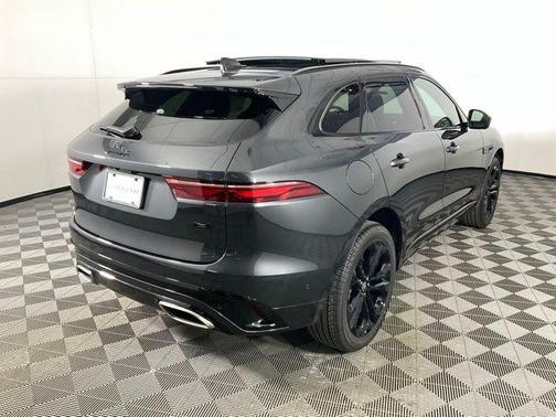 Carpathian Grey 2026 Jaguar F-PACE P400 R-Dynamic S