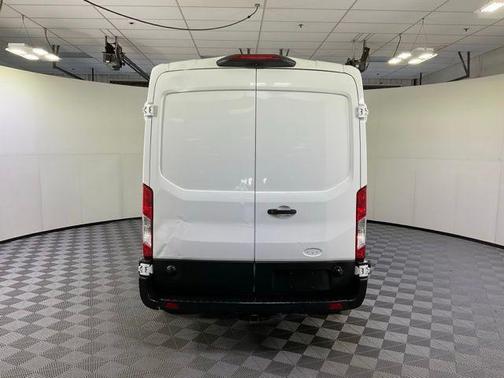 2019 Ford Transit-250 148 WB Medium Roof Cargo