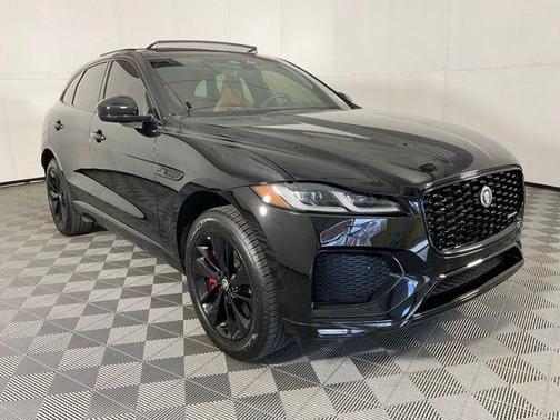 2024 Jaguar F-PACE P400 R-Dynamic S