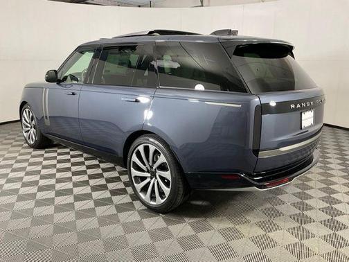Varesine Blue 2026 Land Rover Range Rover P400 SE 7 Seat