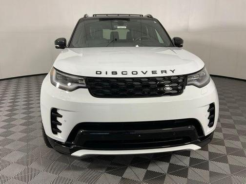2024 Land Rover Discovery P360 Dynamic SE