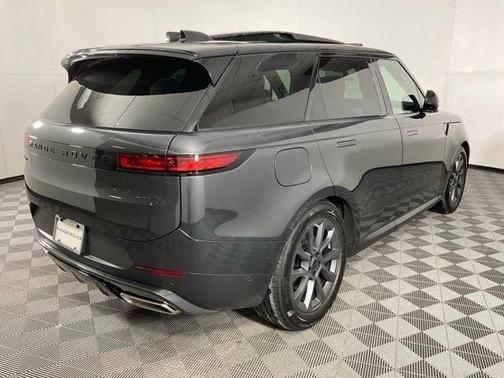 Carpathian Grey 2026 Land Rover Range Rover Sport SE