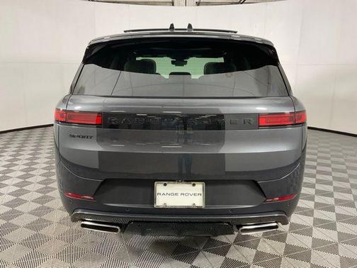 Carpathian Grey 2026 Land Rover Range Rover Sport SE