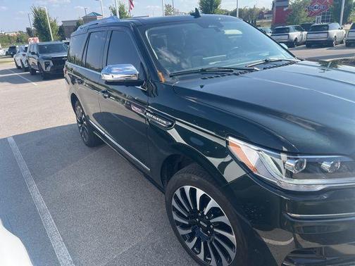 2023 Lincoln Navigator Black Label