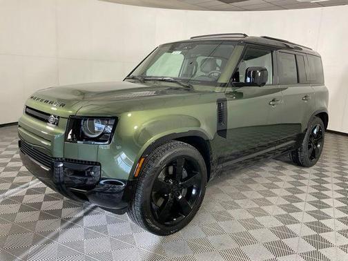 Woolstone Green 2026 Land Rover Defender 110 X-Dynamic SE