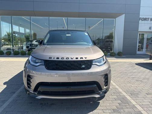 2025 Land Rover Discovery P360 Dynamic SE