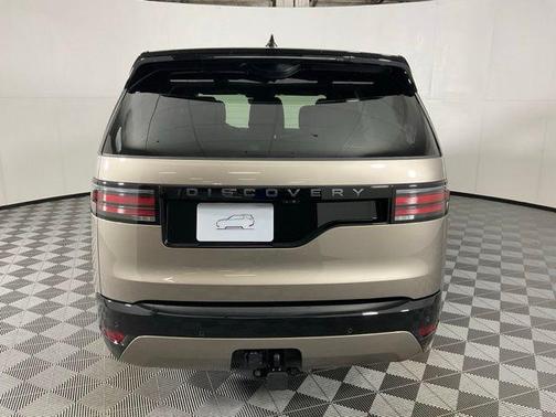 2025 Land Rover Discovery P360 Dynamic SE