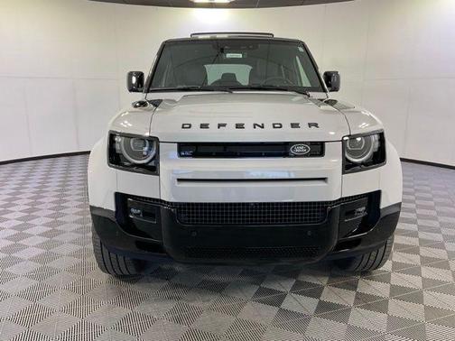 Borasco Grey 2026 Land Rover Defender P400 X-Dynamic SE
