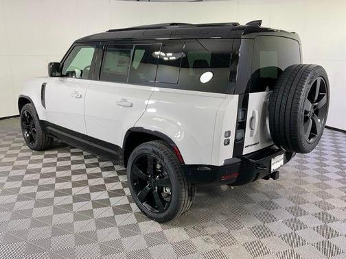 Borasco Grey 2026 Land Rover Defender P400 X-Dynamic SE