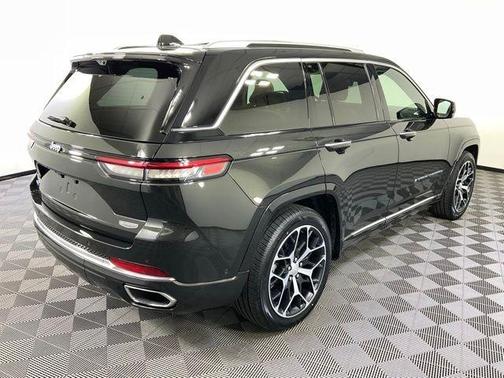 2023 Jeep Grand Cherokee 4xe Summit