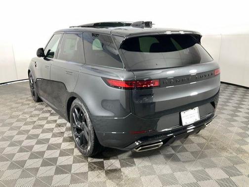 Carpathian Grey 2026 Land Rover Range Rover Sport P400 Dynamic SE