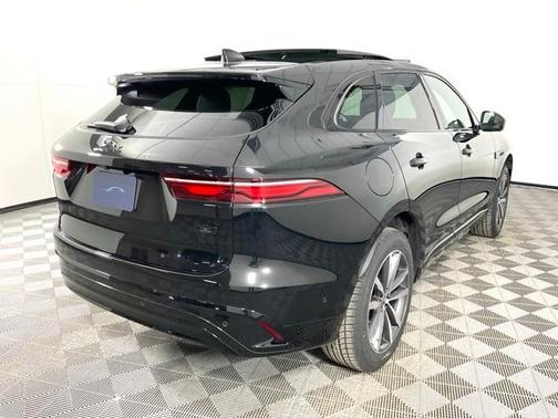 2026 Jaguar F-PACE P250 R-Dynamic S