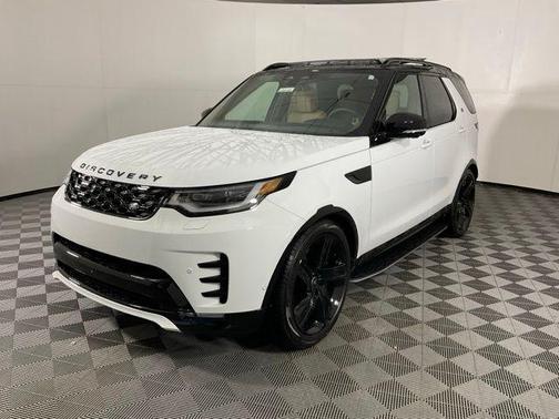 2025 Land Rover Discovery P360 Dynamic SE