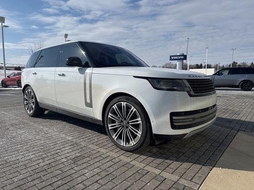 2023 Land Rover Range Rover P530 SE