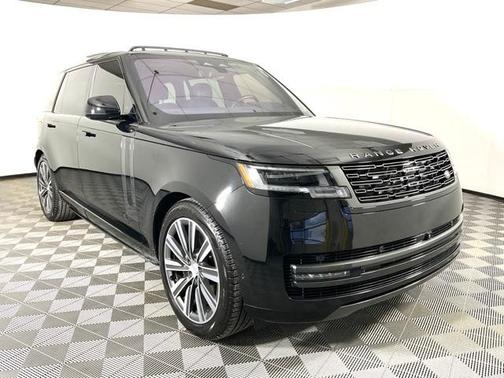 2023 Land Rover Range Rover P530 SE