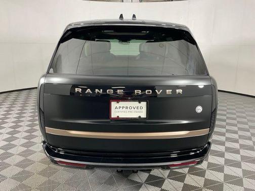 2023 Land Rover Range Rover SV