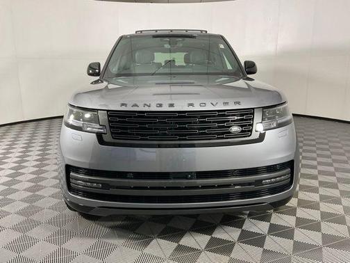 2024 Land Rover Range Rover P400 SE