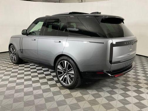 2024 Land Rover Range Rover P400 SE