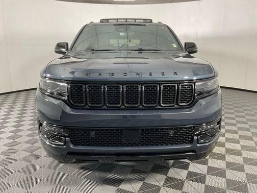 2023 Jeep Wagoneer Series II