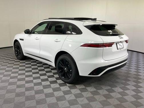 2025 Jaguar F-PACE P250 R-Dynamic S