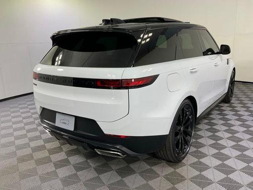 2025 Land Rover Range Rover Sport P360 SE