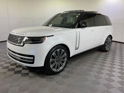 Ostuni Pearl White 2024 Land Rover Range Rover P530 AUTOBIOGRAPHY