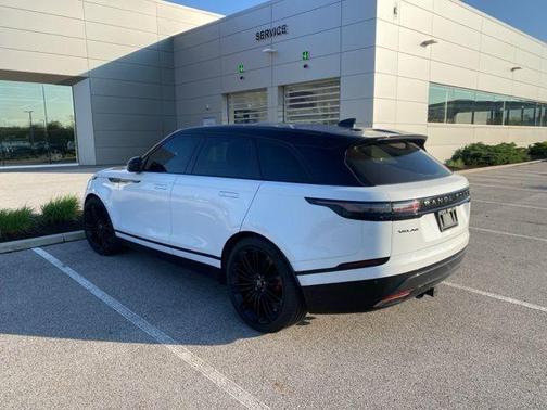 Fuji White 2025 Land Rover Range Rover Velar P400 Dynamic SE