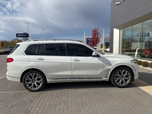 2019 BMW X7 xDrive50i