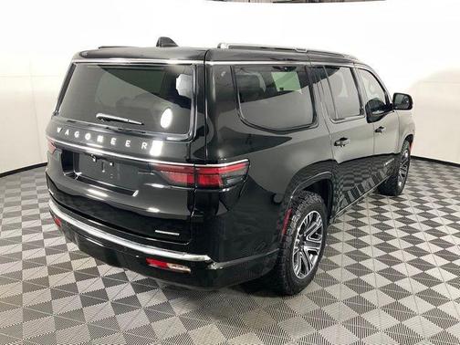 2023 Jeep Wagoneer Series III