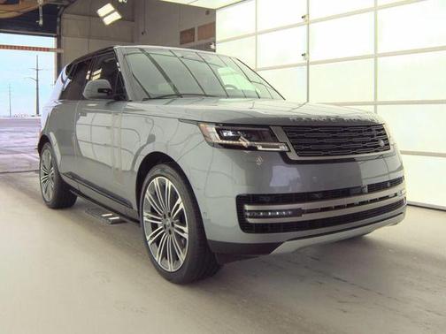 2024 Land Rover Range Rover P530 SE