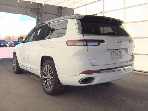 2024 Jeep Grand Cherokee L Summit